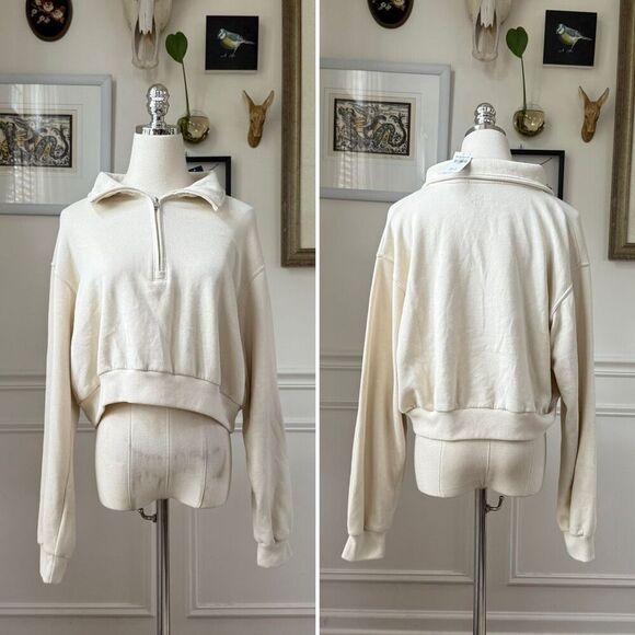 NWT Hollister Easy Mini Half-Zip Sweatshirt Off White $40 S - Picture 1 of 9